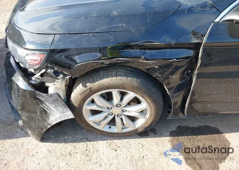 2018 Chevrolet Impala 1Lt z USA, uszkodzony, nr VIN 2G1105SAXJ9154867